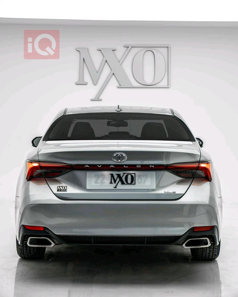 Toyota Avalon